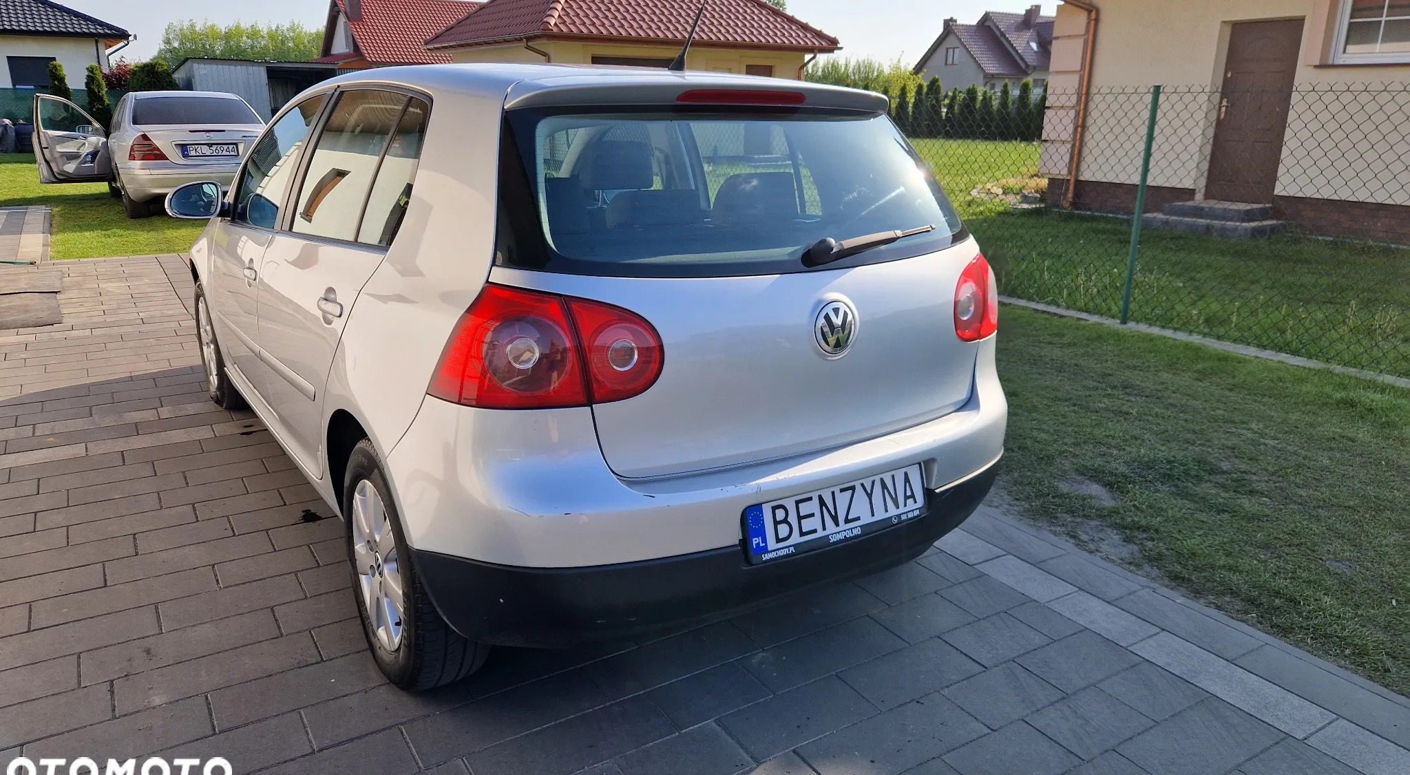 Volkswagen Golf cena 13900 przebieg: 280000, rok produkcji 2005 z Sompolno małe 172